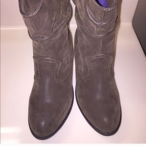 Rocket Dog Cowboy Booties - Women’s 7